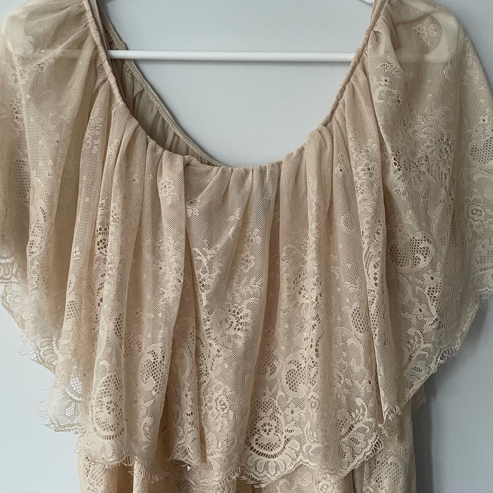 EUC XS Mango all lace mini dress - Picture 3 of 5